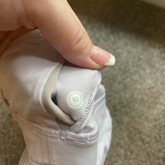 Lululemon lilac sports bra - Picture 3 of 3